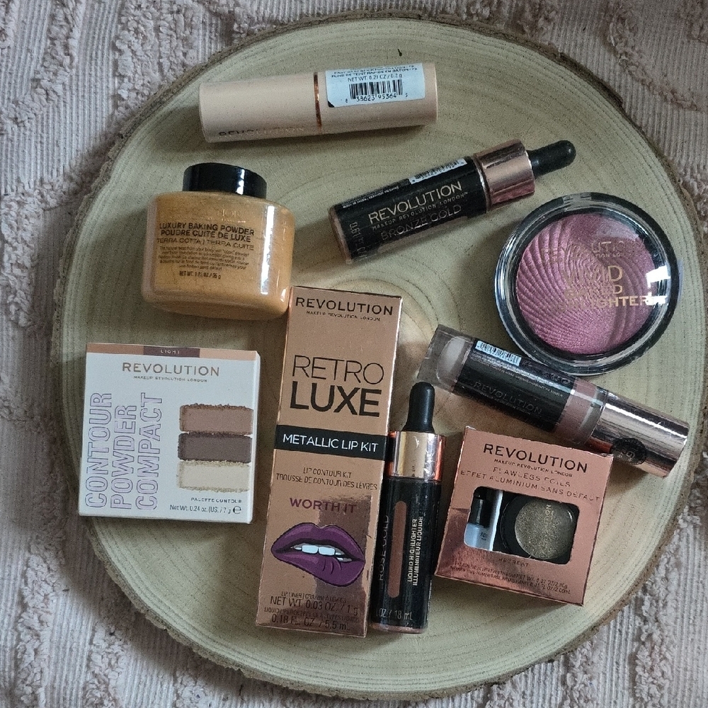 Revolution‎ London Makeup, Variety Bundle, New